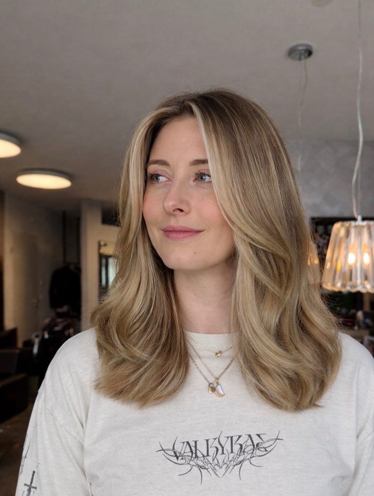 Instagram post from miraschmittfriseure. This post is in position 5.