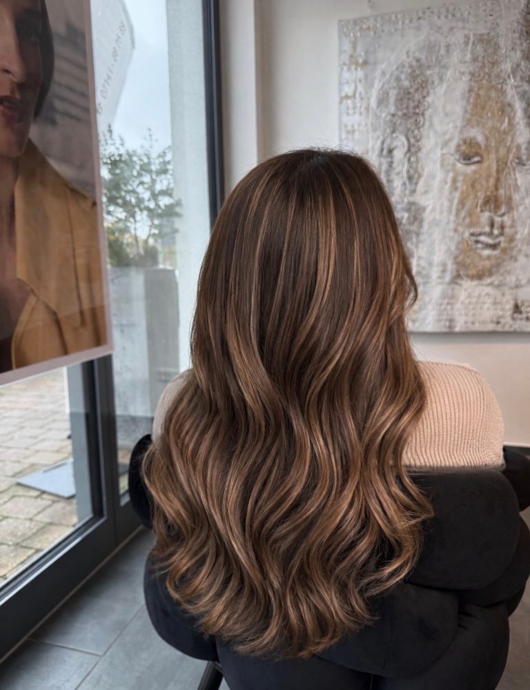 Instagram post from miraschmittfriseure. This post is in position 2.
