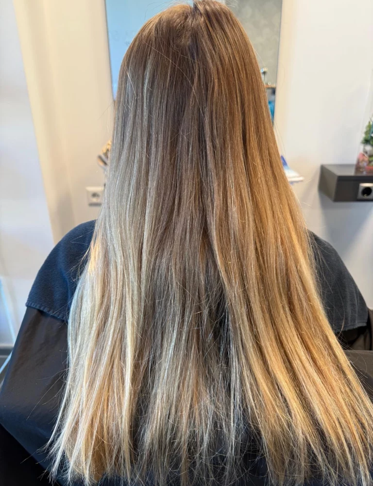 Instagram post from miraschmittfriseure. This post is in position 2.